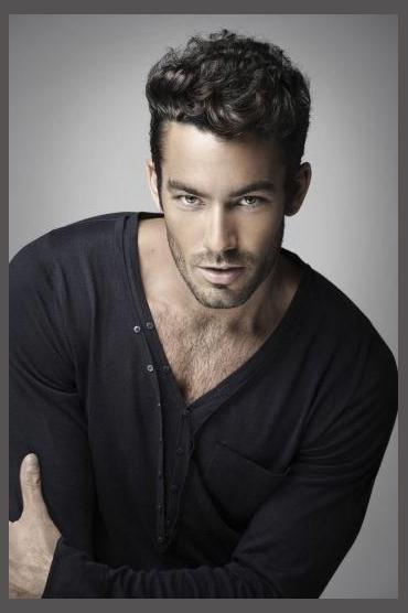 Aaron Díaz